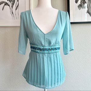 Vneck  Sleeveless Top sz:M